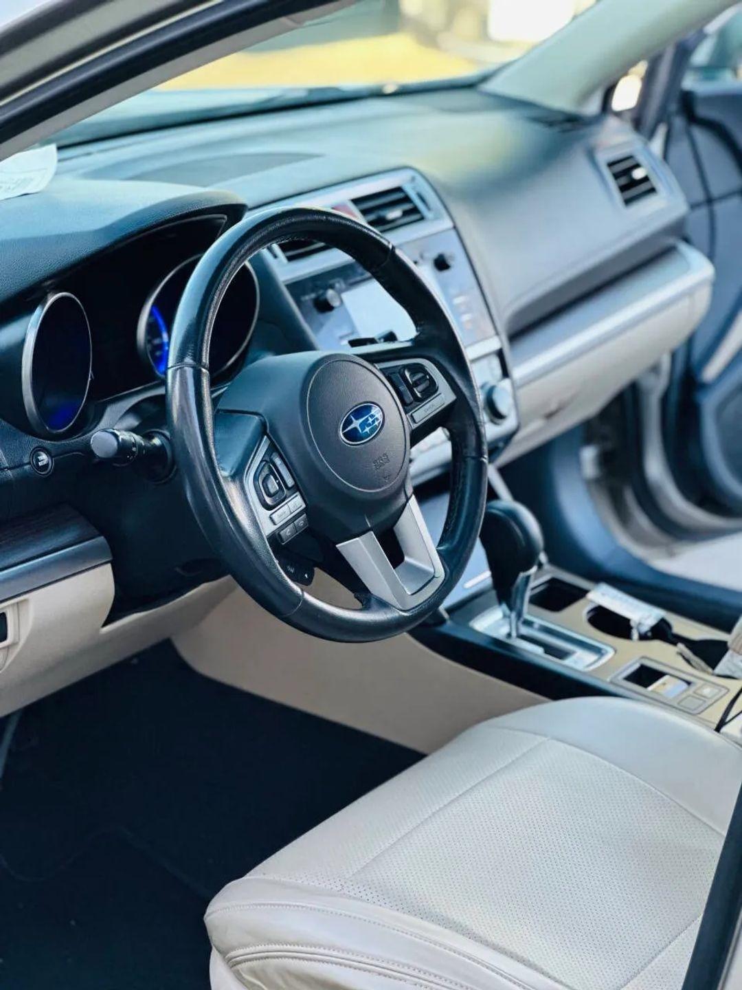 Subaru Legacy  2016