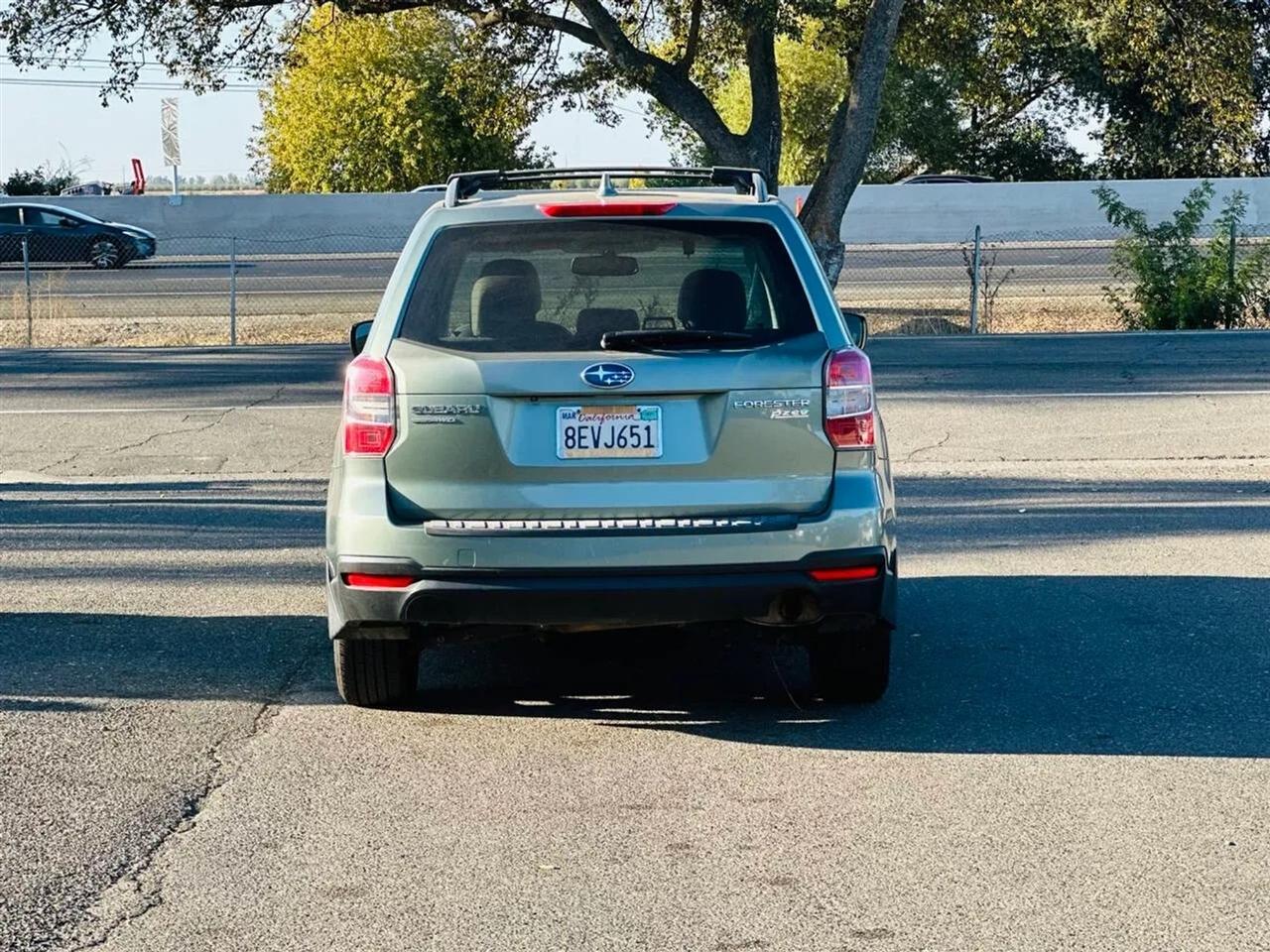 Subaru Forester  2016