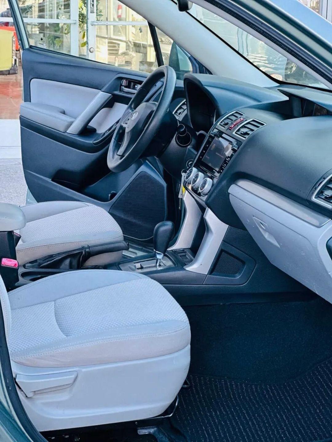 Subaru Forester  2016
