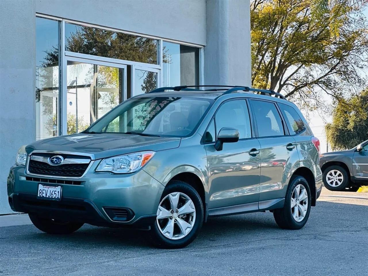 2016 Subaru Forester 2.5i Premium Sport Utility 4D