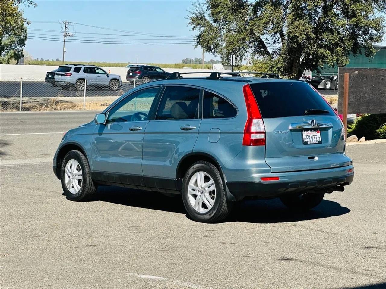 Honda CR-V  2011