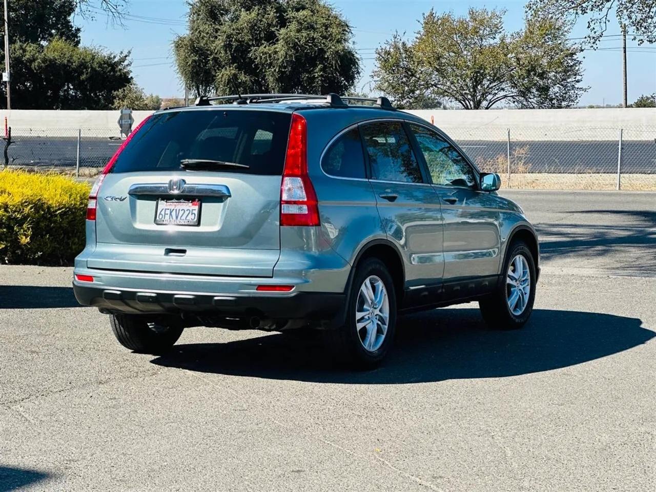 Honda CR-V  2011