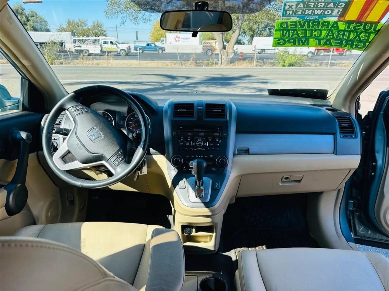 Honda CR-V  2011