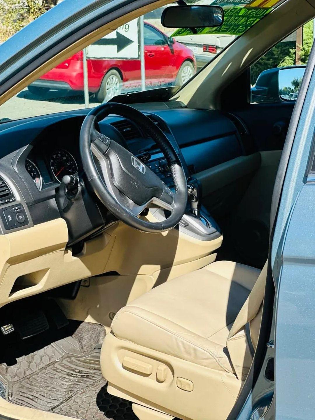 Honda CR-V  2011