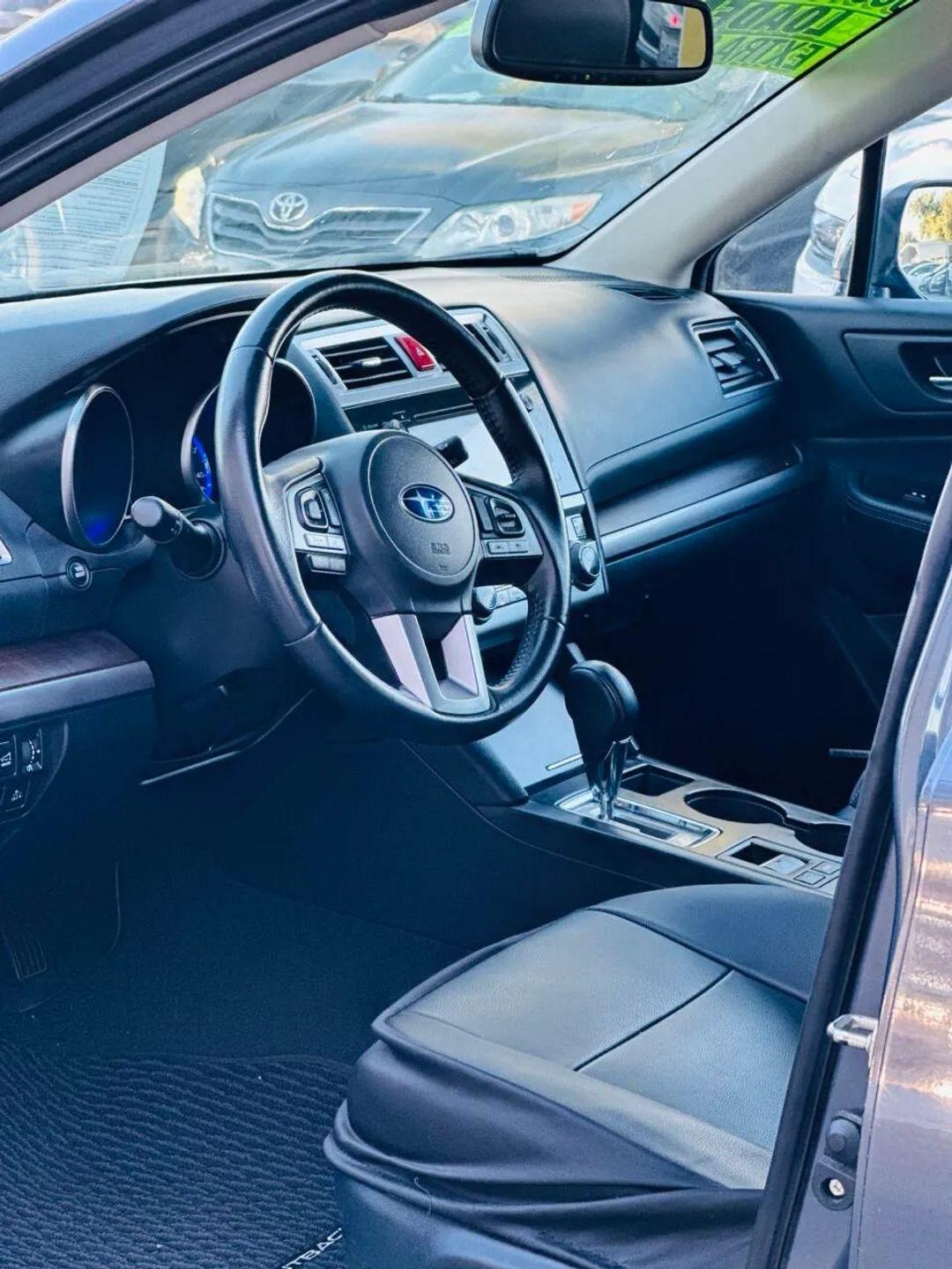 Subaru Outback  2016