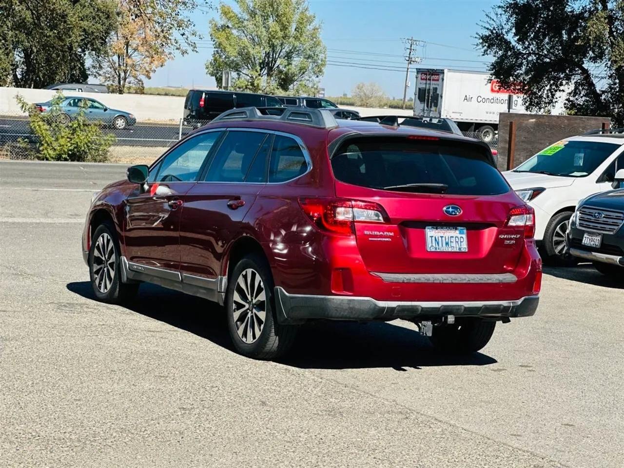 Subaru Outback  2016