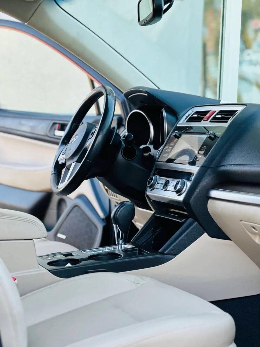 Subaru Outback  2016