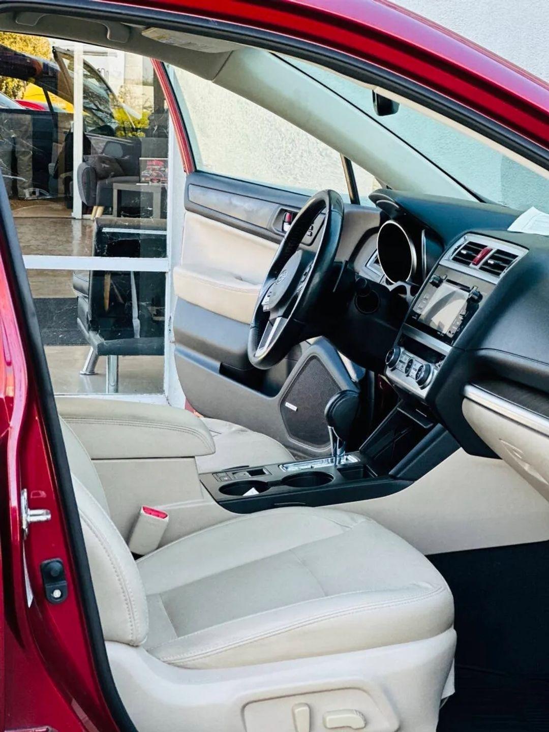 Subaru Outback  2016