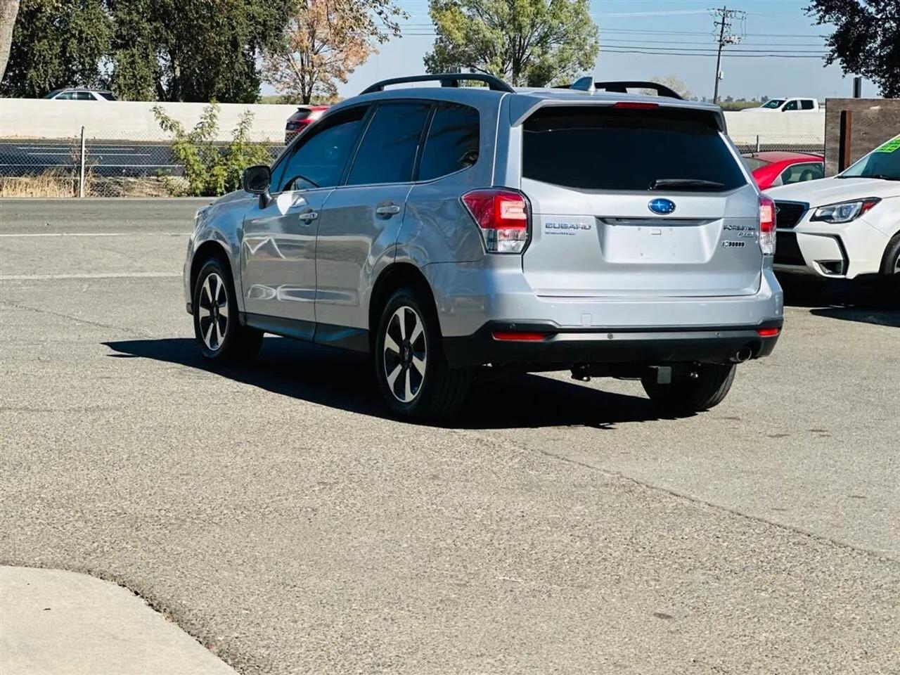 Subaru Forester  2017