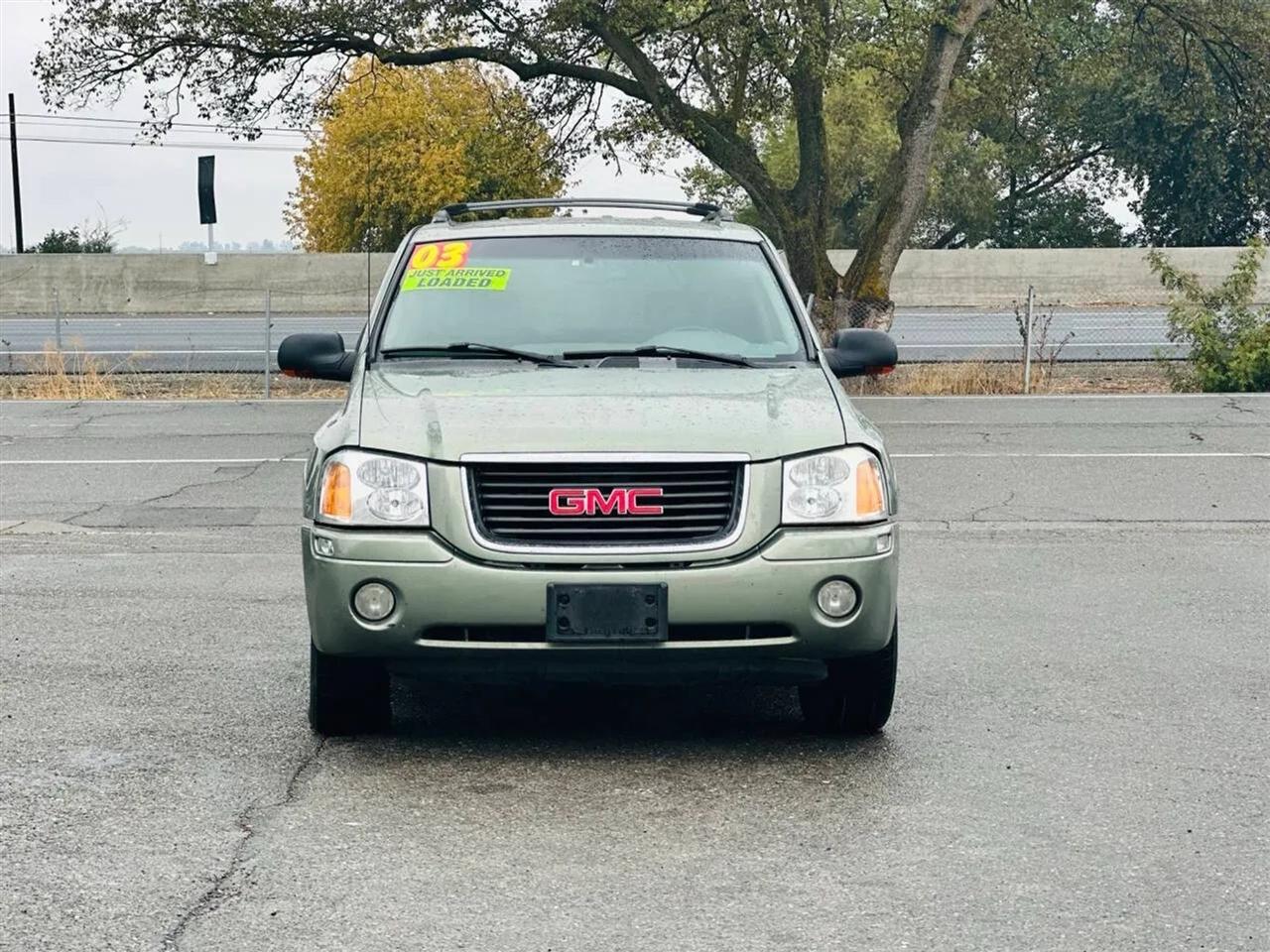 GMC Envoy  2003