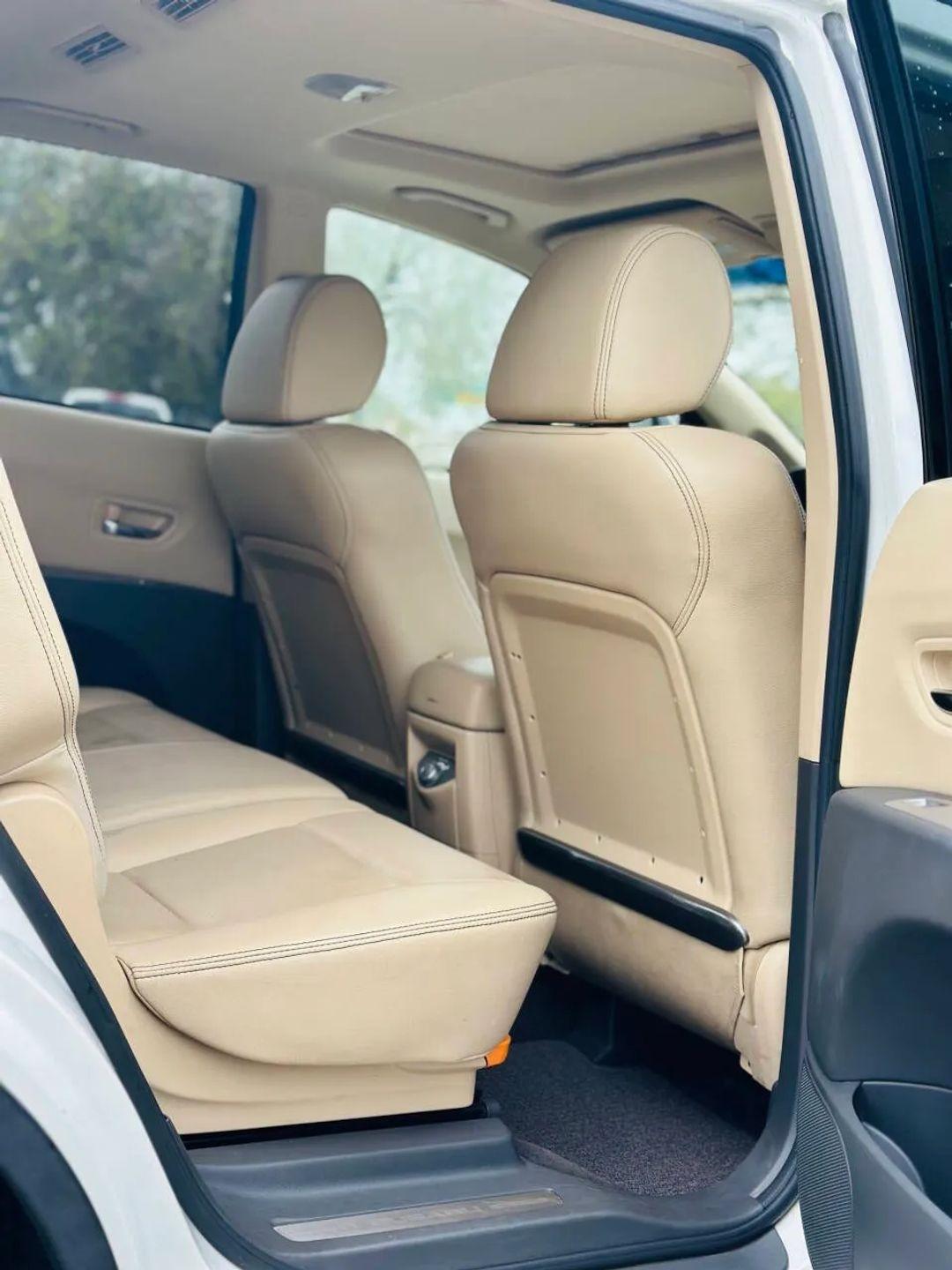 Subaru Tribeca  2011