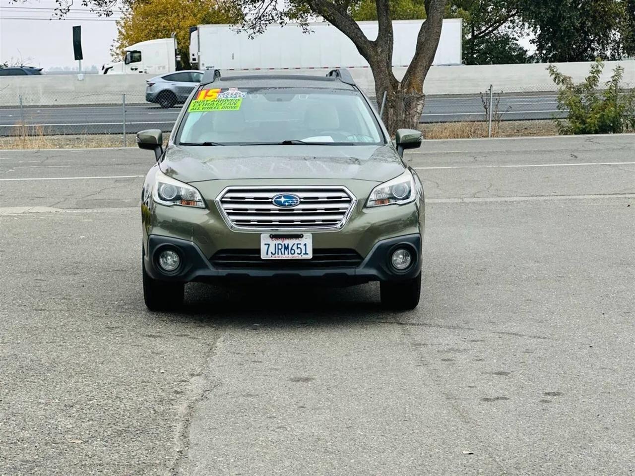 Subaru Outback  2015