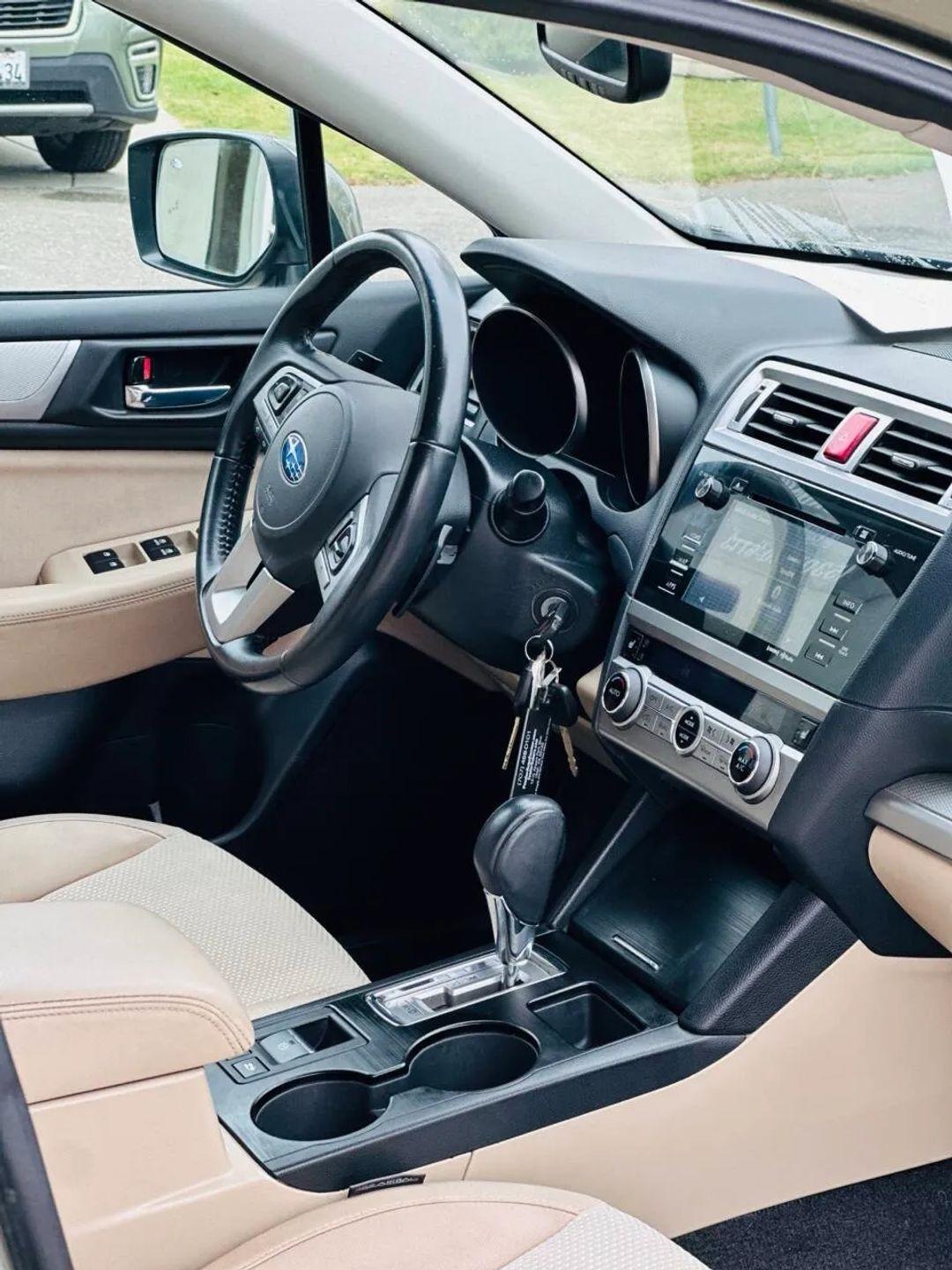 Subaru Outback  2015