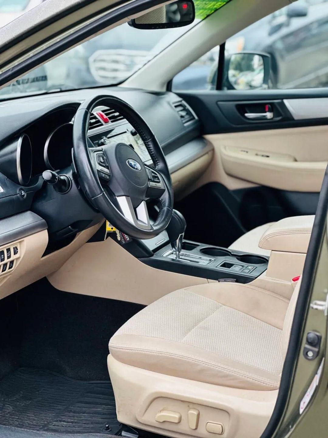 Subaru Outback  2015