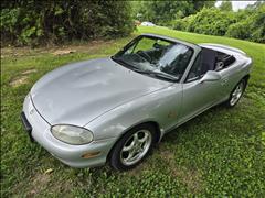 2000 Mazda MX-5 Miata 
