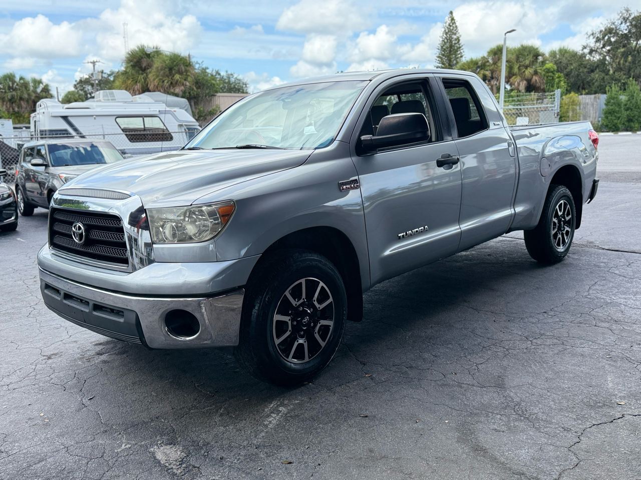 Toyota Tundra SR5 Double Cab 6AT 4WD 2007