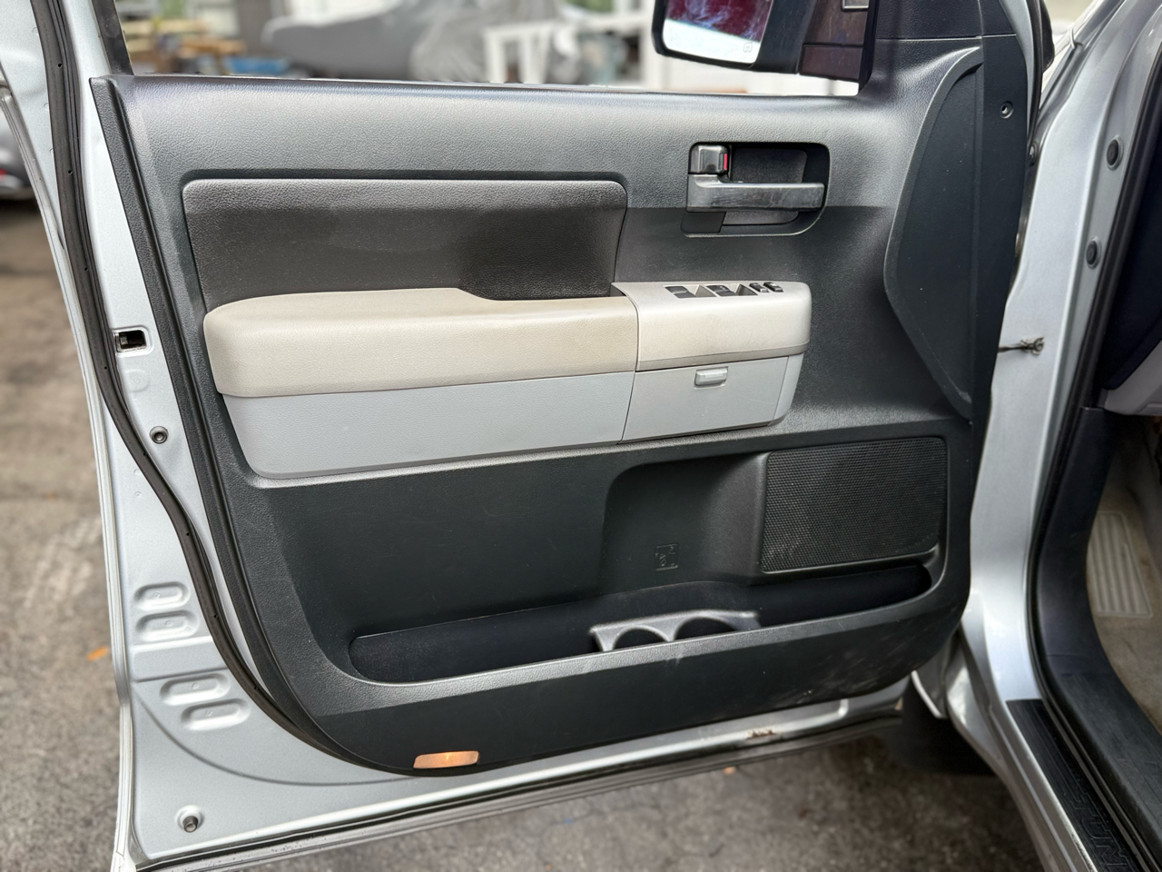 Toyota Tundra SR5 Double Cab 6AT 4WD 2007