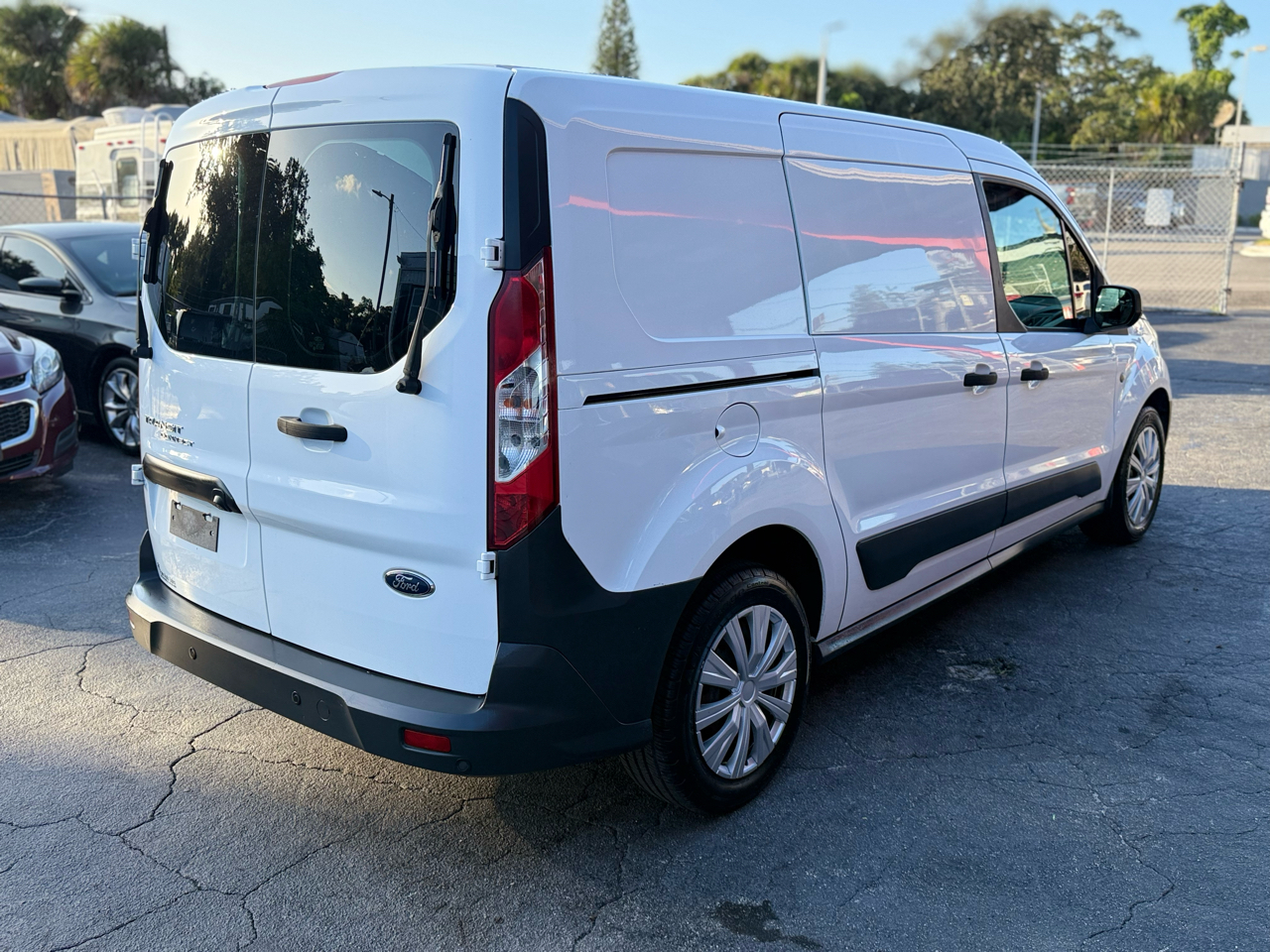 Ford Transit Connect Cargo Van XL LWB w/Rear 180 Degree Door 2018