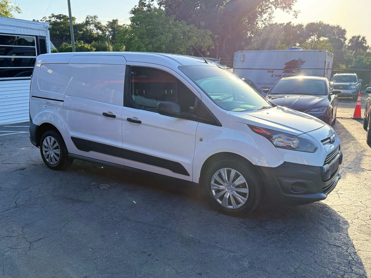 Ford Transit Connect Cargo Van XL LWB w/Rear 180 Degree Door 2018