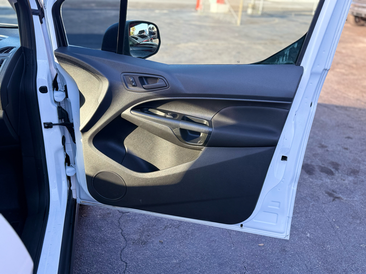 Ford Transit Connect Cargo Van XL LWB w/Rear 180 Degree Door 2018