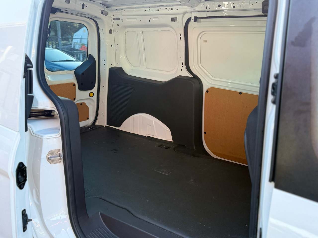 Ford Transit Connect Cargo Van XL LWB w/Rear 180 Degree Door 2018