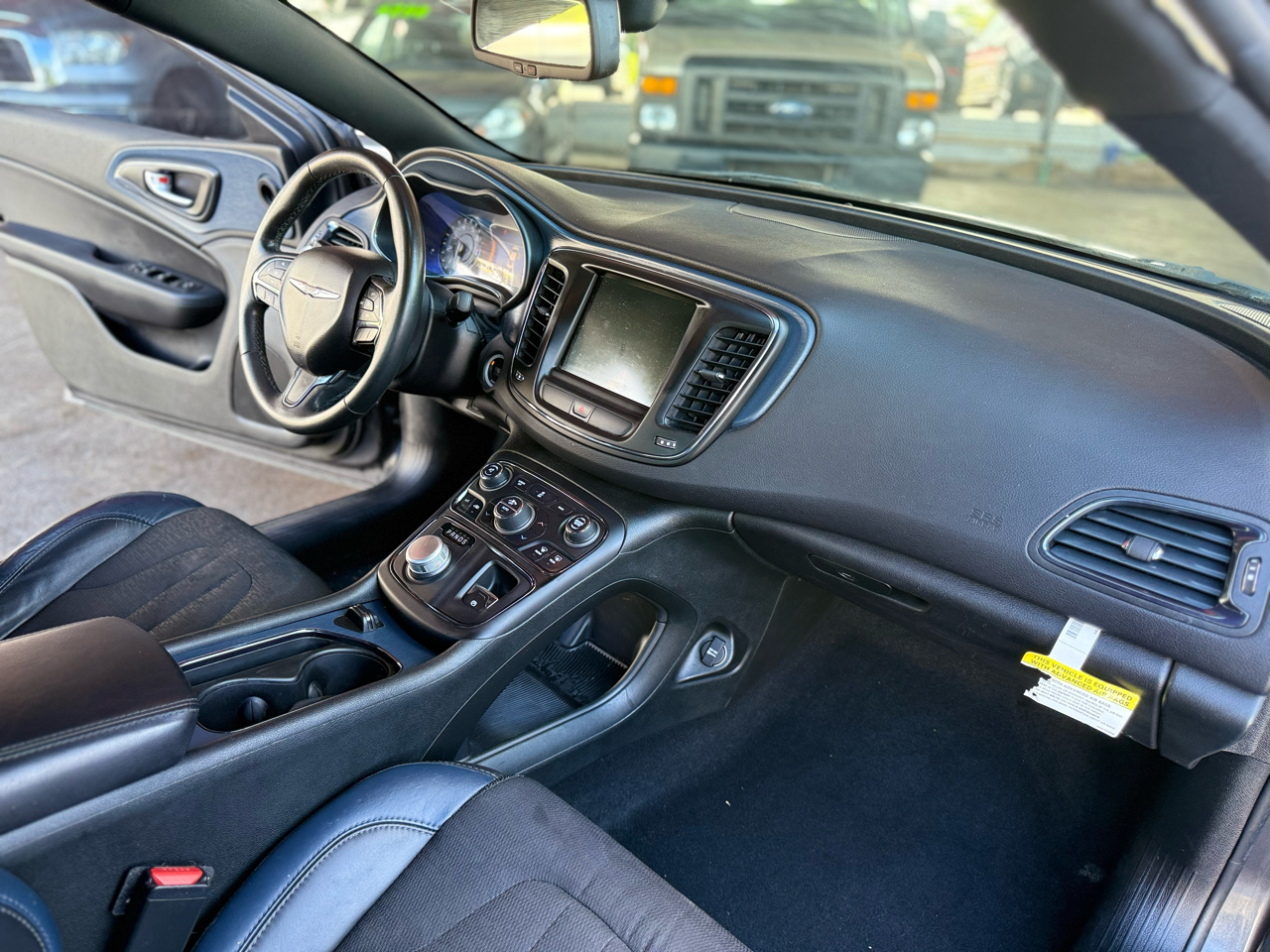 Chrysler 200 S 2015