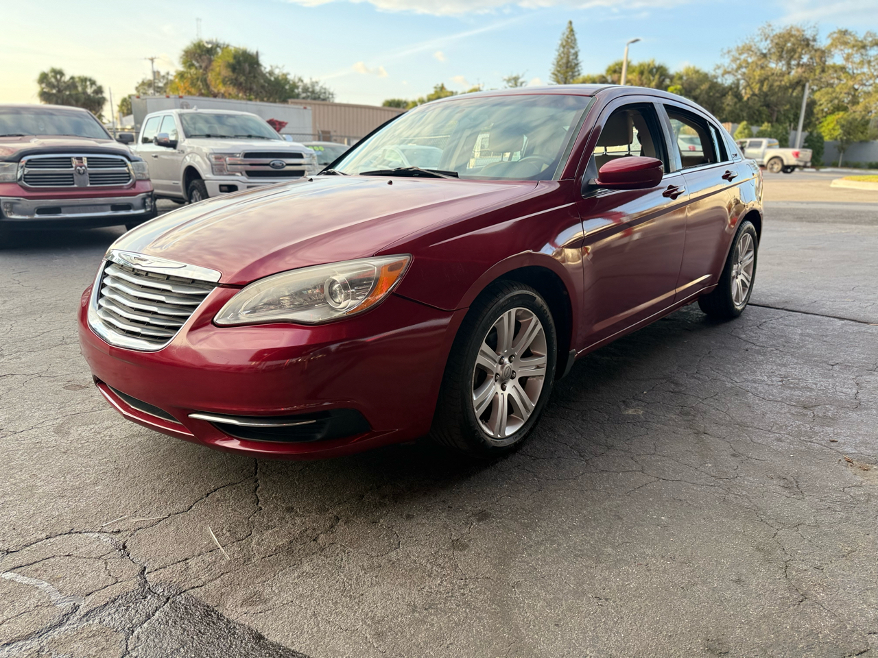 2013 Chrysler 200 Touring