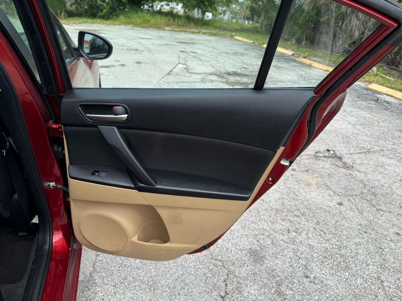 2010 Mazda MAZDA3 i Touring - Photo 13