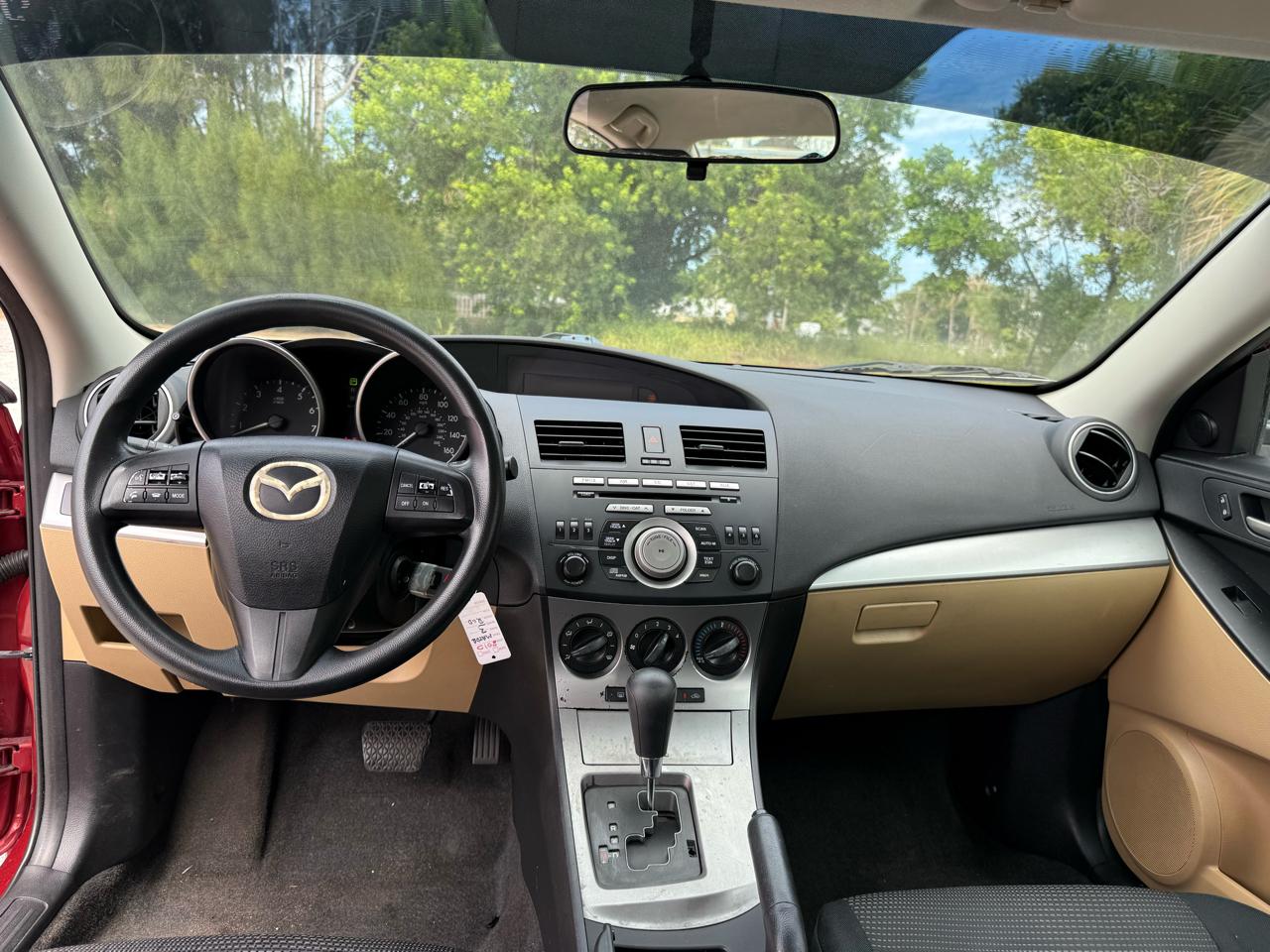 2010 Mazda MAZDA3 i Touring - Photo 17
