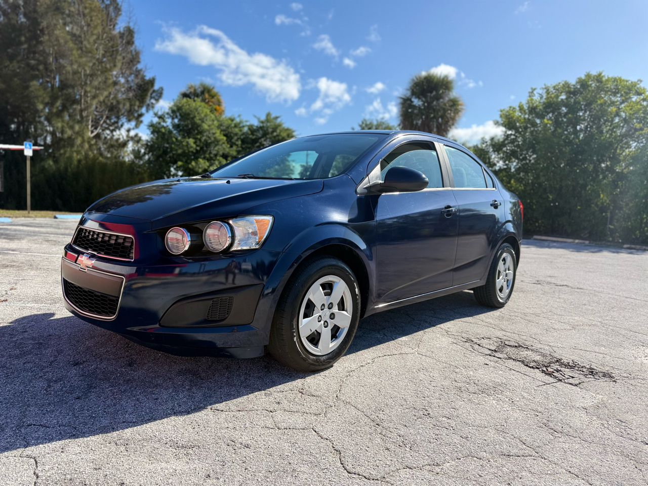 2013 Chevrolet Sonic LS