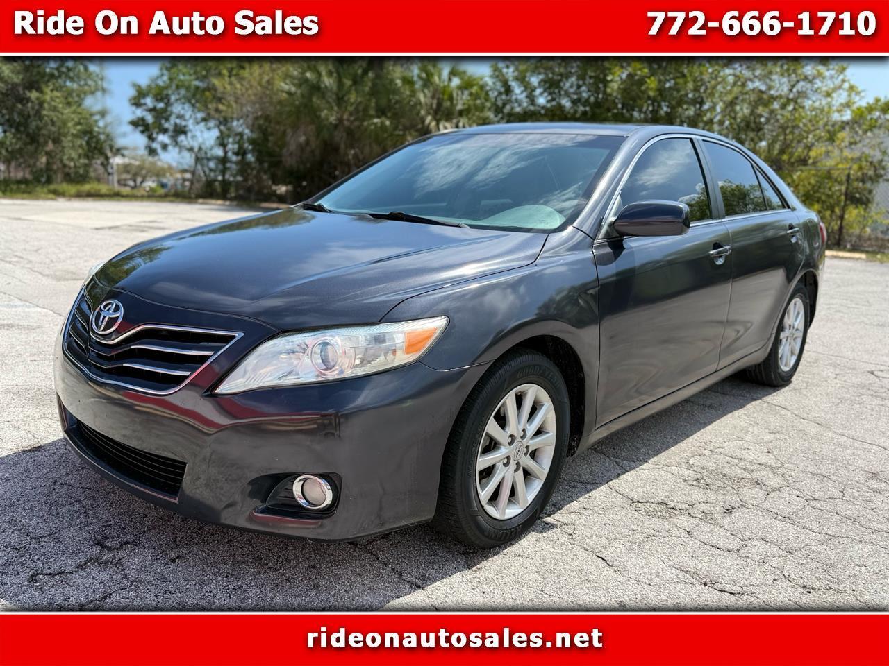 2011 Toyota Camry XLE V6 6-Spd AT