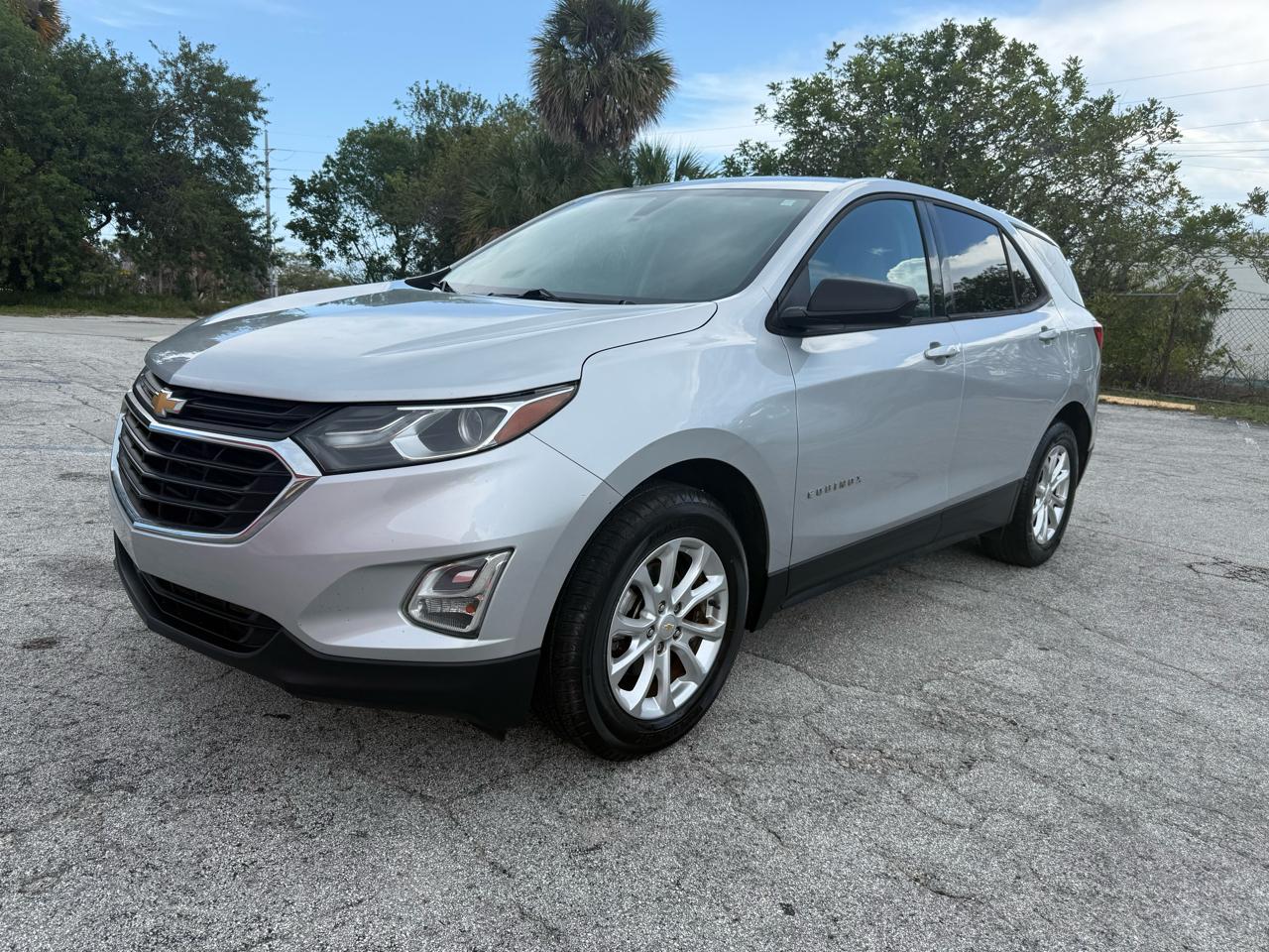 2018 Chevrolet Equinox LS 2WD