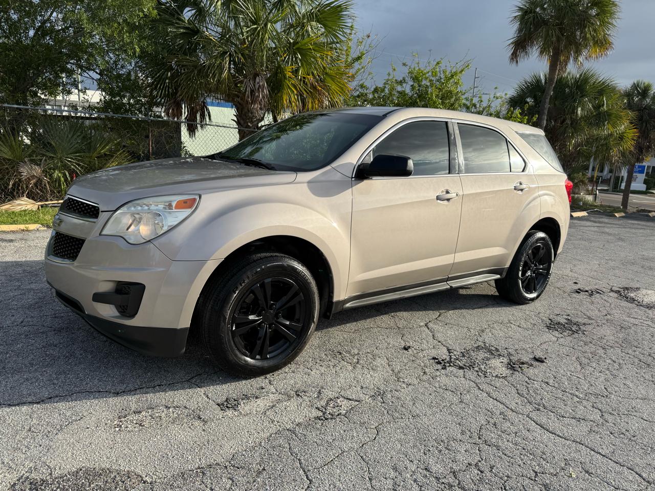 2010 Chevrolet Equinox LS FWD
