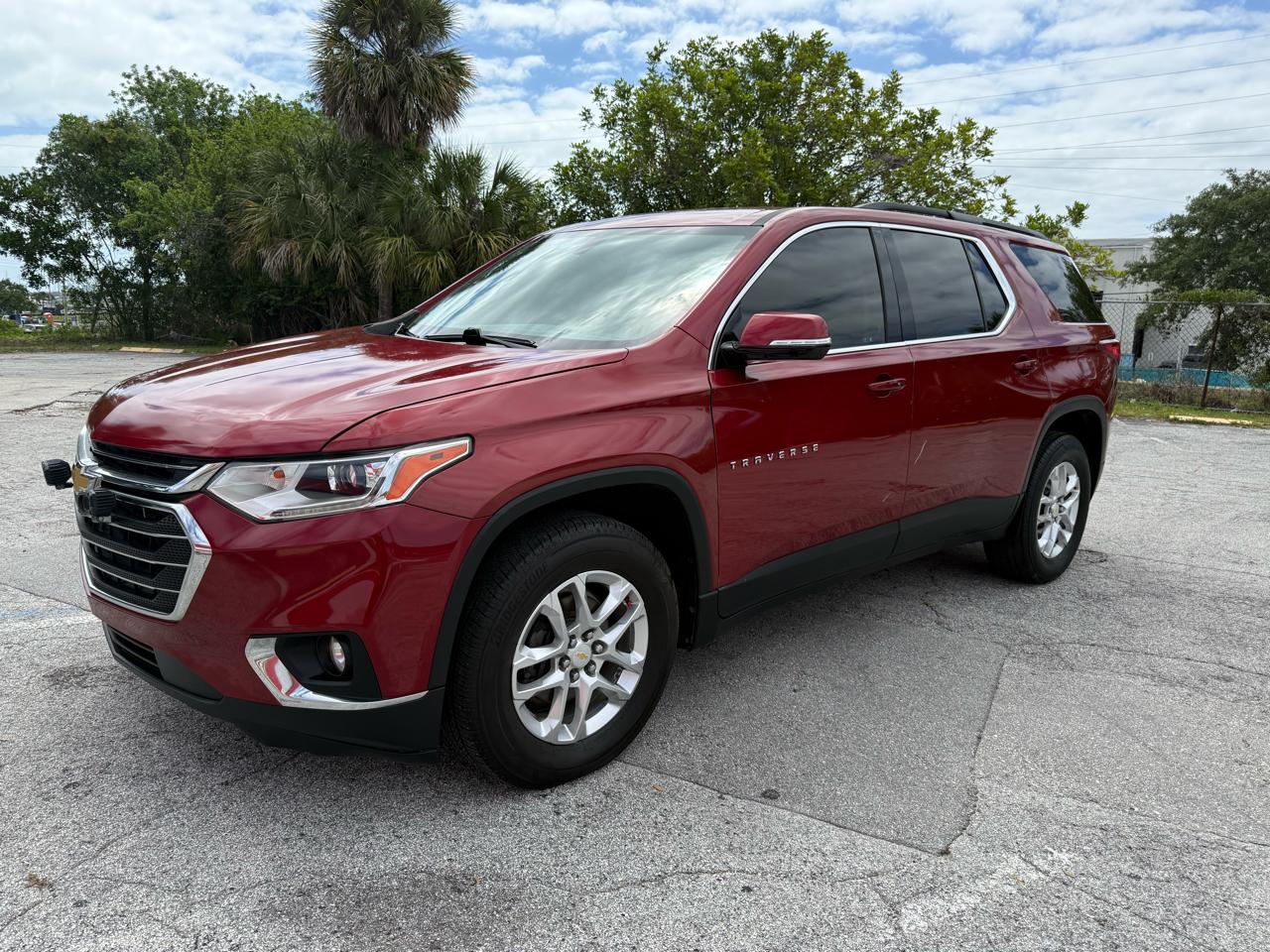 2019 Chevrolet Traverse LT Cloth FWD