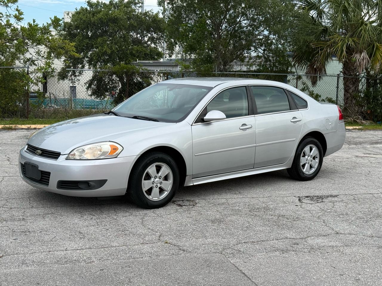 2011 Chevrolet Impala LT