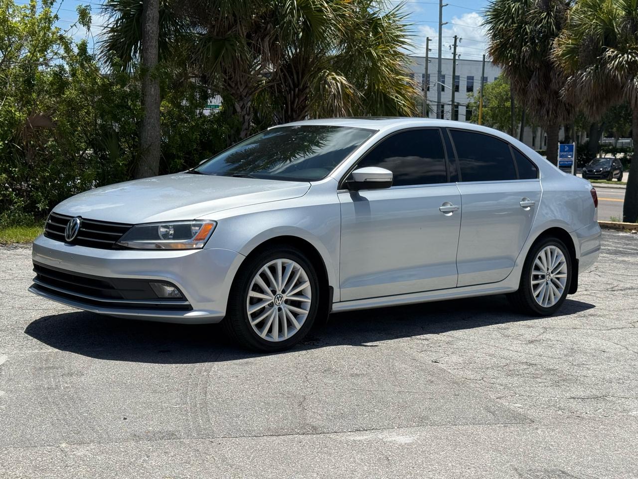 2016 Volkswagen Jetta SEL 6A
