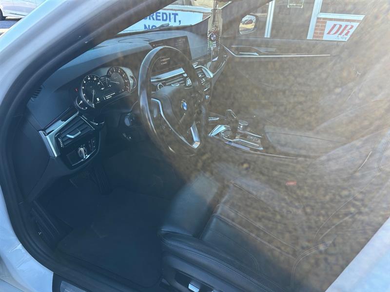 BMW 5-Series 530i xDrive 2019