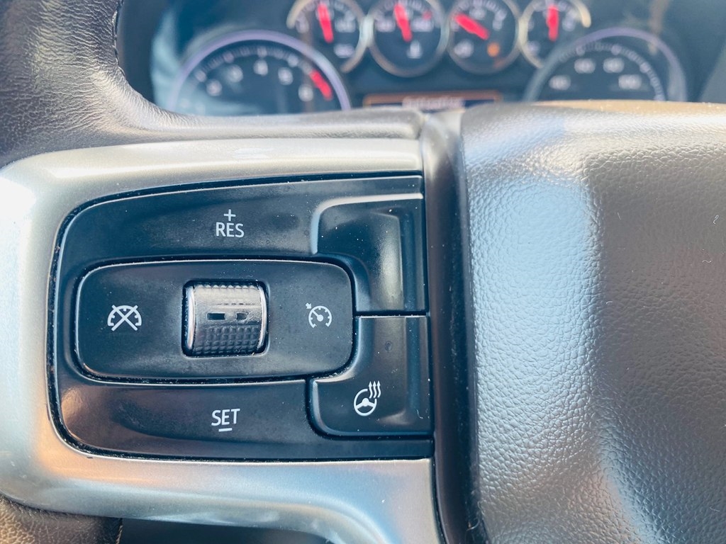 Chevrolet Silverado 1500 RST Crew Cab 4WD 2021 Chevrolet Silverado 1500 RST Crew Cab 4WD 2021