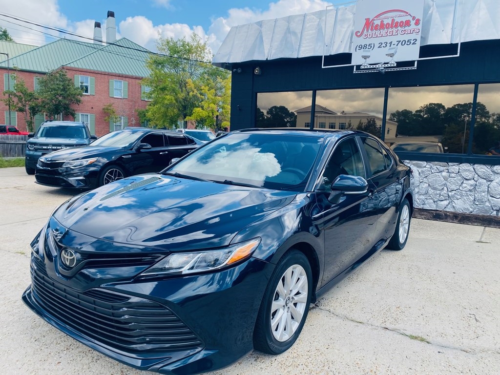 2018 Toyota Camry LE