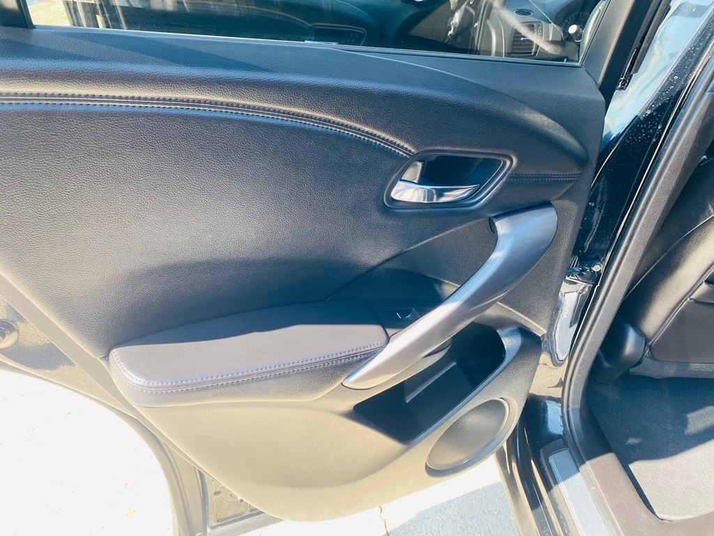 Acura RDX 6-Spd AT AWD w/ Technology Package 2015 Acura RDX 6-Spd AT AWD w/ Technology Package 2015