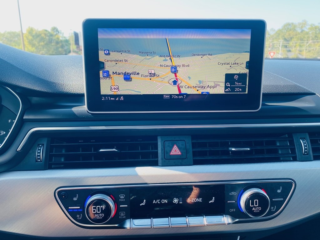 Audi A4 2.0 TFSI Premium Plus quattro 7A 2019 Audi A4 2.0 TFSI Premium Plus quattro 7A 2019