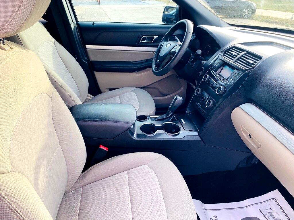 Ford Explorer Base FWD 2018