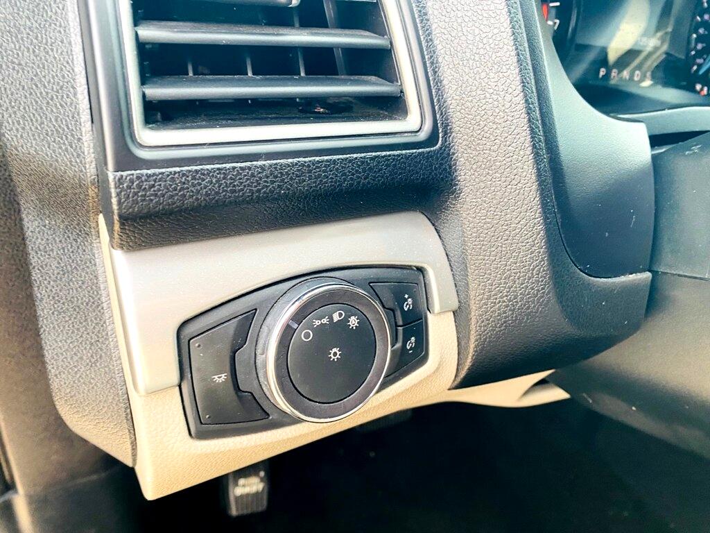 Ford Explorer Base FWD 2018