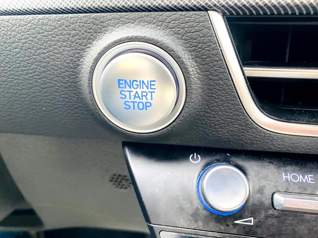 Hyundai Sonata SEL 2025