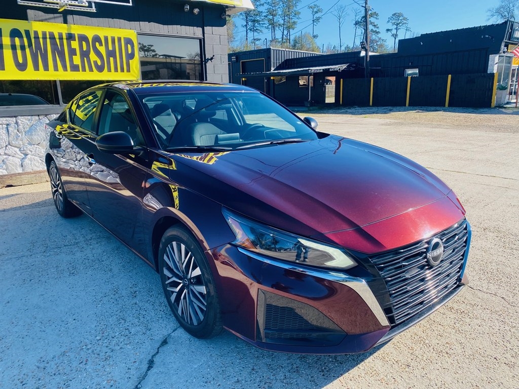 Nissan Altima 2.5 SV 2024