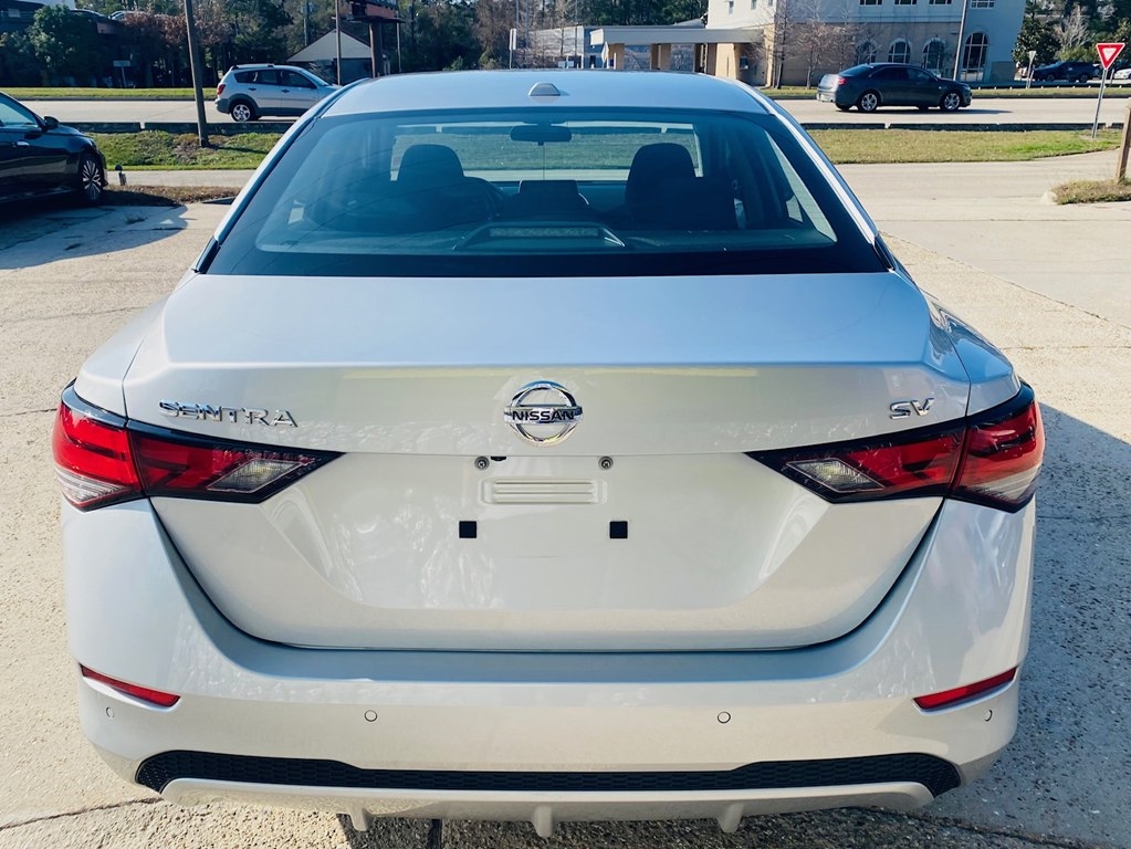 Nissan Sentra SV 2023