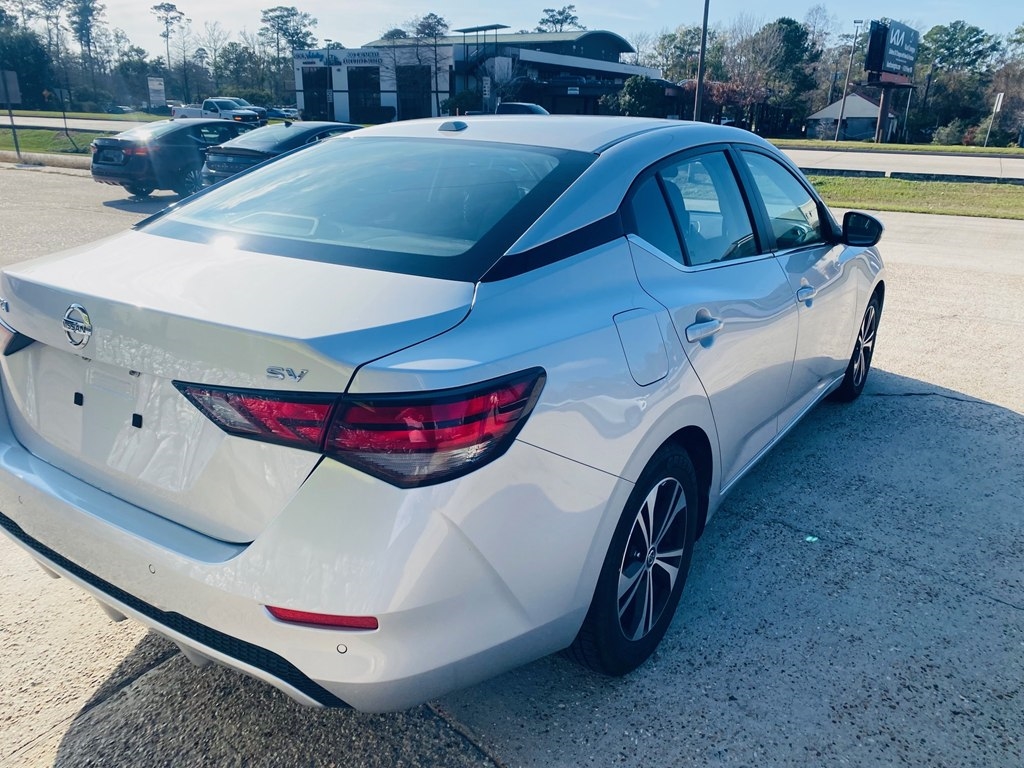 Nissan Sentra SV 2023