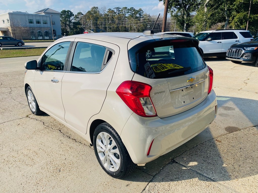 Chevrolet Spark 2LT CVT 2021
