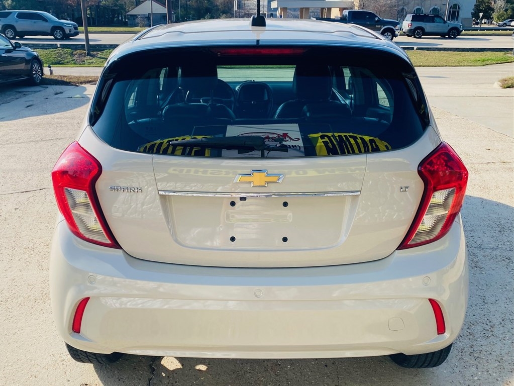 Chevrolet Spark 2LT CVT 2021