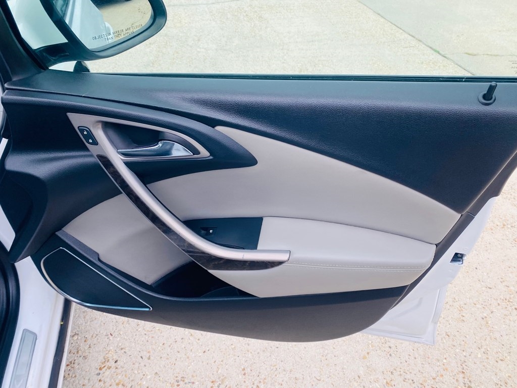 Buick Verano Convenience 2015